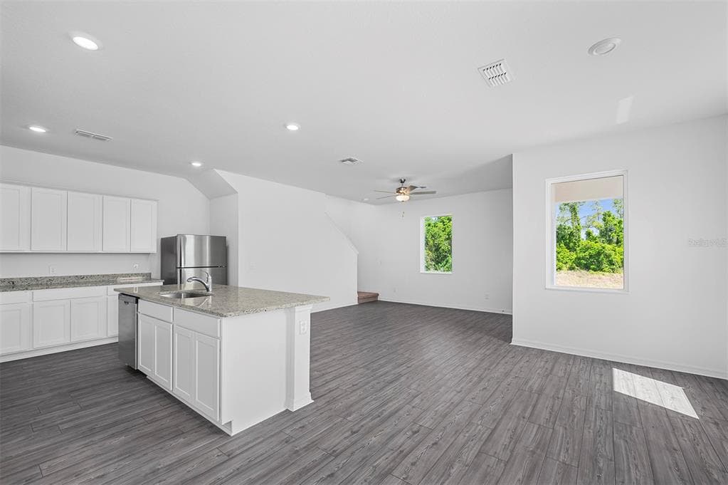 568 BAY LEAF DRIVE, POINCIANA, FL 34759 — zdjęcie 3