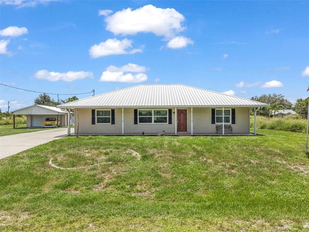 30 SUCCESS DRIVE, PUNTA GORDA, FL 33982 — zdjęcie 2