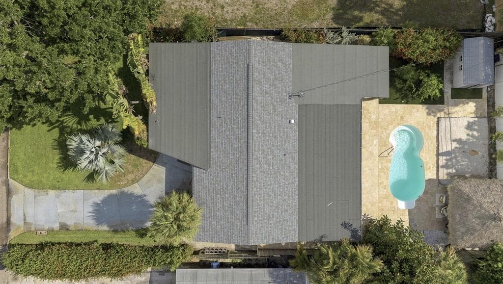 3947 HUNTINGTON STREET NE, ST PETERSBURG, FL 33703 — zdjęcie 2