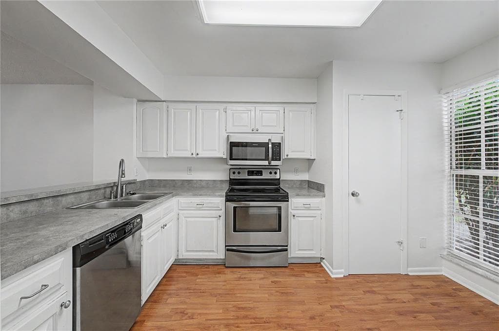 13856 STONE MILL WAY, TAMPA, FL 33613 — zdjęcie 4
