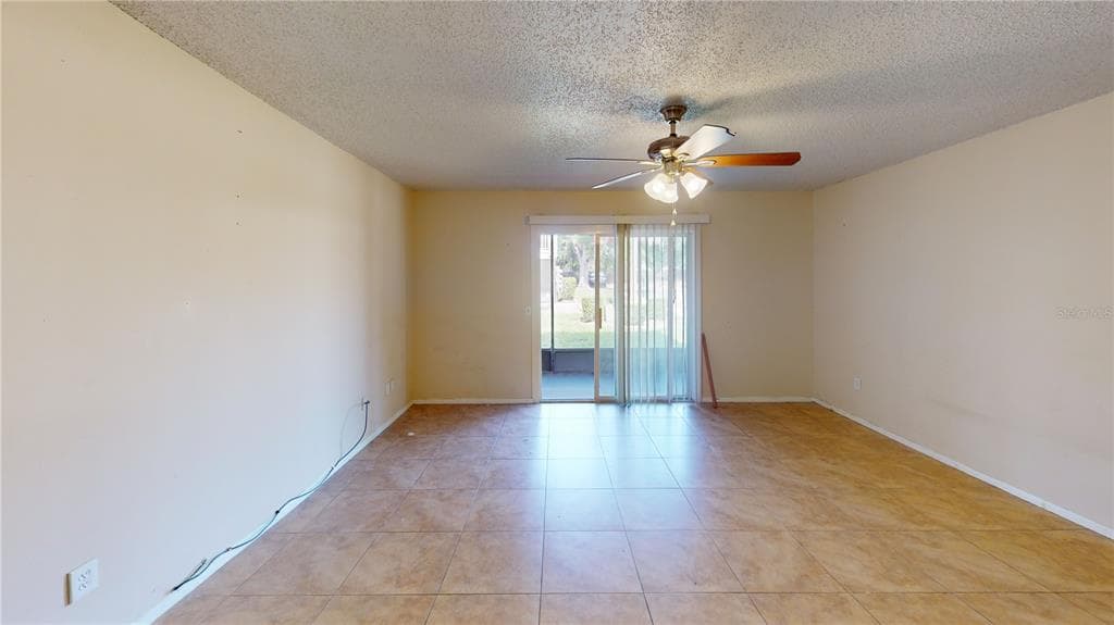 4030 CORTEZ DRIVE # B, TAMPA, FL 33614 — zdjęcie 2