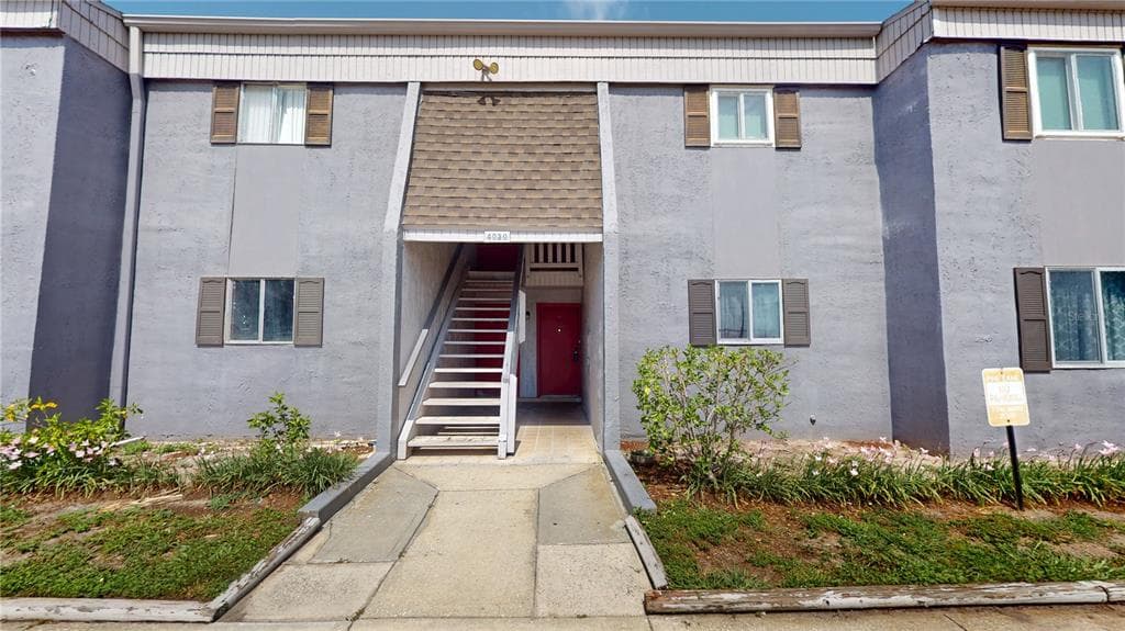 4030 CORTEZ DRIVE # B, TAMPA, FL 33614
