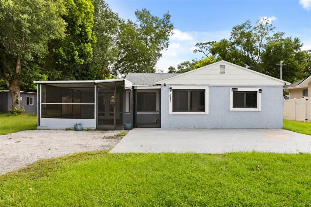 2617 S LAUREL AVENUE, SANFORD, FL 32773
