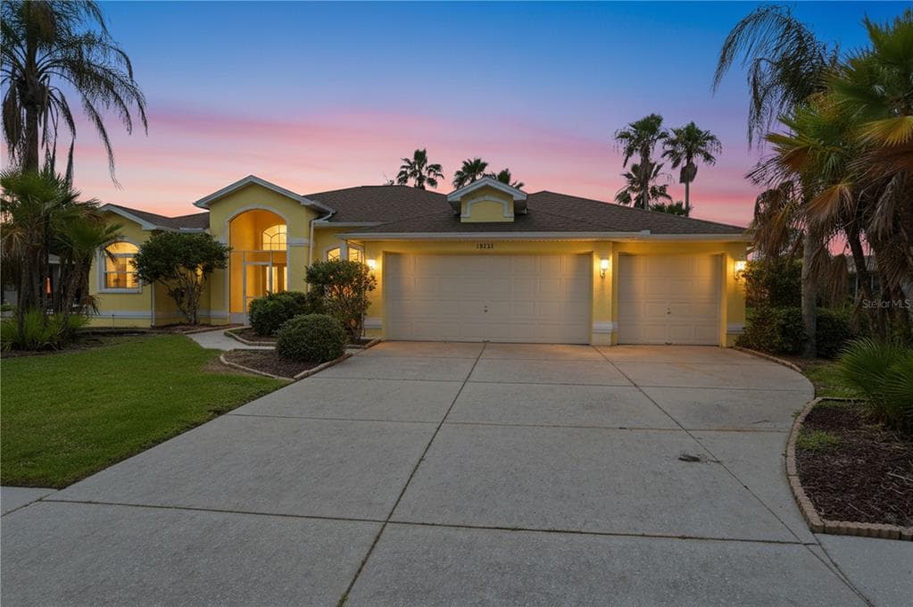 18131 RIVARD BOULEVARD, BROOKSVILLE, FL 34604