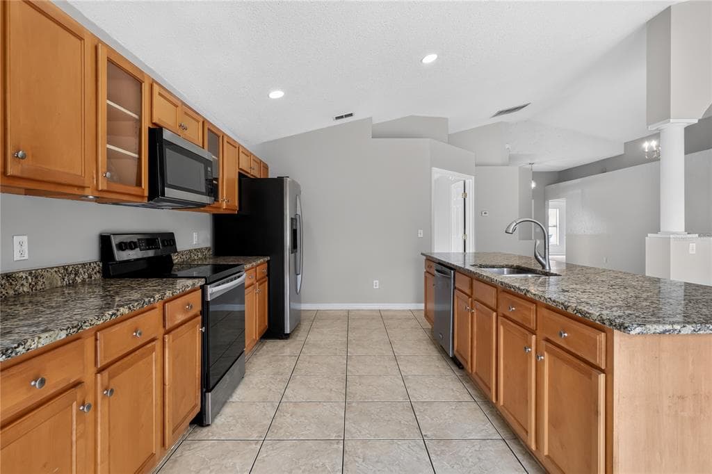 725 ROBIN COURT, KISSIMMEE, FL 34759 — zdjęcie 5