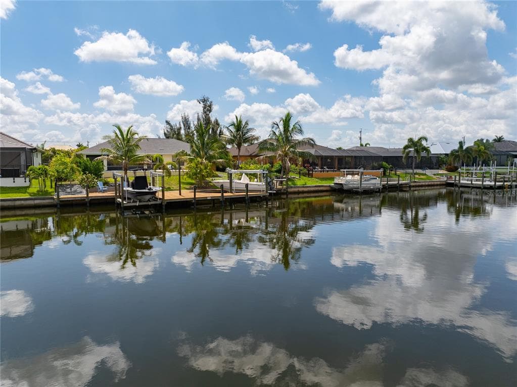 229 NW 33RD AVENUE, CAPE CORAL, FL 33993 — zdjęcie 3
