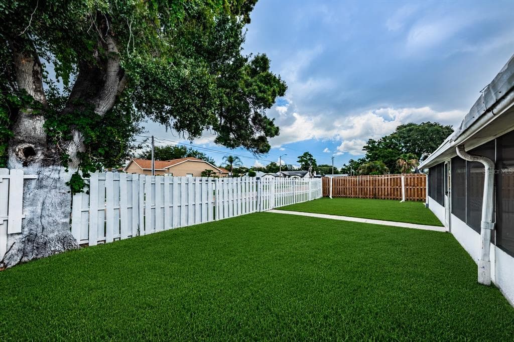 8419 125TH PLACE, LARGO, FL 33773 — zdjęcie 5