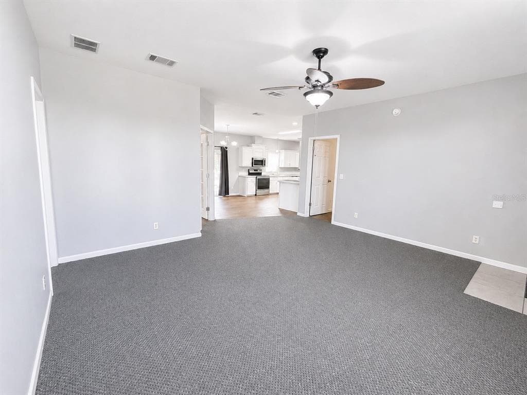 13718 COUNTY ROAD 109D-3, LADY LAKE, FL 32159 — zdjęcie 5