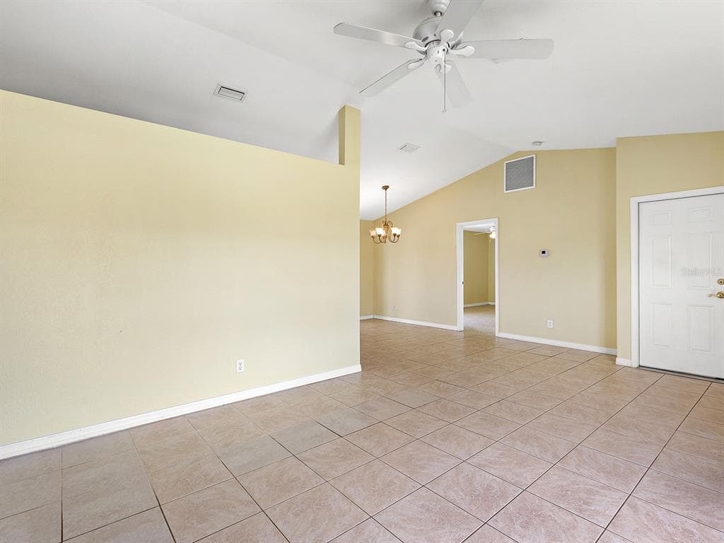 12404 WILLMINGTON BOULEVARD, PORT CHARLOTTE, FL 33981 — zdjęcie 5
