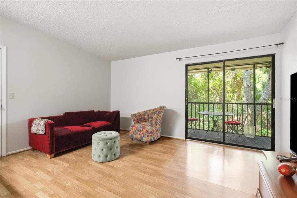 3295 FOX CHASE CIRCLE N # 207, PALM HARBOR, FL 34683 — zdjęcie 4
