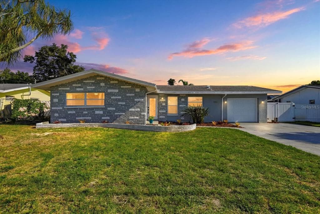 1354 62ND AVENUE S, ST PETERSBURG, FL 33705