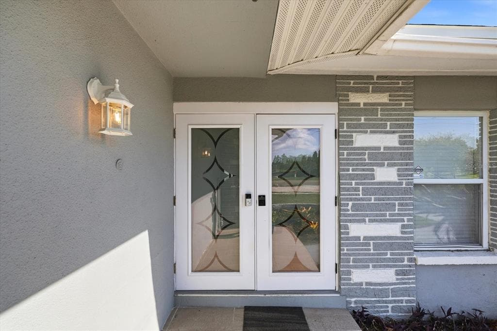 1354 62ND AVENUE S, ST PETERSBURG, FL 33705 — zdjęcie 4