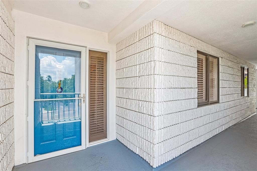 2 ADALIA AVENUE # 301, TAMPA, FL 33606 — zdjęcie 2