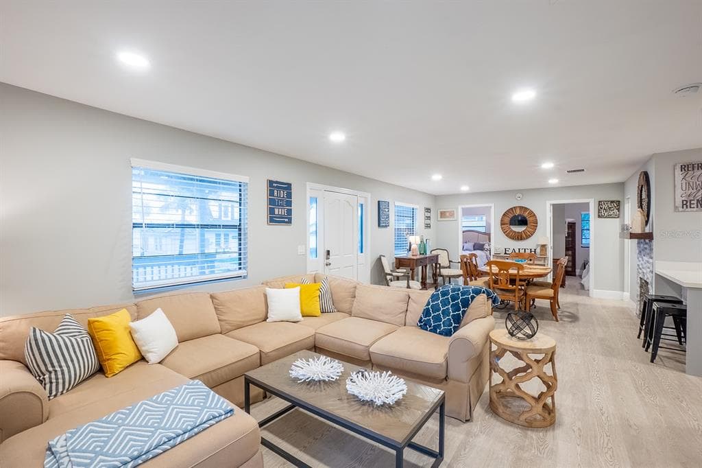 244 LEXINGTON DRIVE, DAYTONA BEACH, FL 32114 — zdjęcie 4