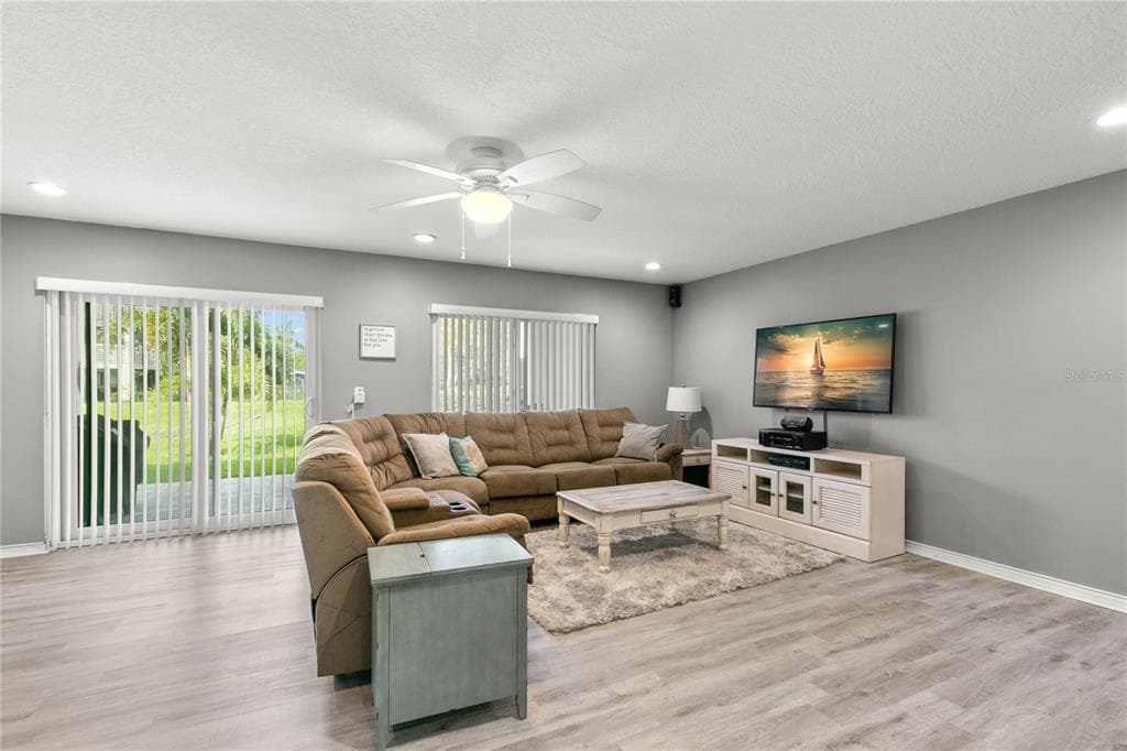 2376 HANOVER DRIVE, DUNEDIN, FL 34698 — zdjęcie 3