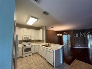 17451 HUGH LANE, LAND O LAKES, FL 34638 — zdjęcie 3
