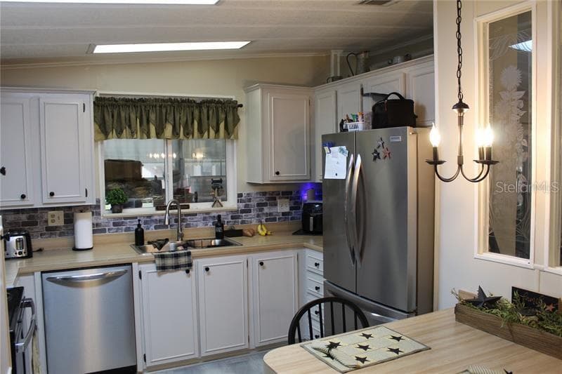 6369 ELMWOOD AVENUE, LAKE WALES, FL 33898 — zdjęcie 2