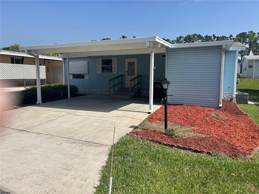 230 SUE AVENUE, DAVENPORT, FL 33897