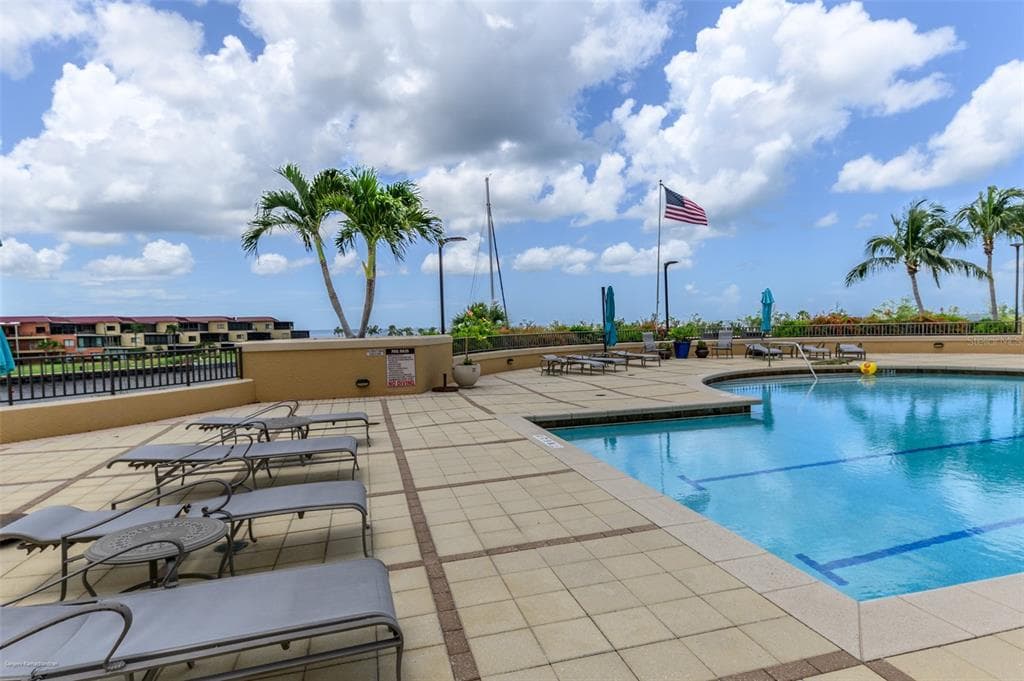 3313 SUNSET KEY CIRCLE # 307, PUNTA GORDA, FL 33955 — zdjęcie 3