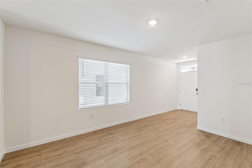 1349 CAMELLIA BLOOM LANE, SANFORD, FL 32773 — zdjęcie 4