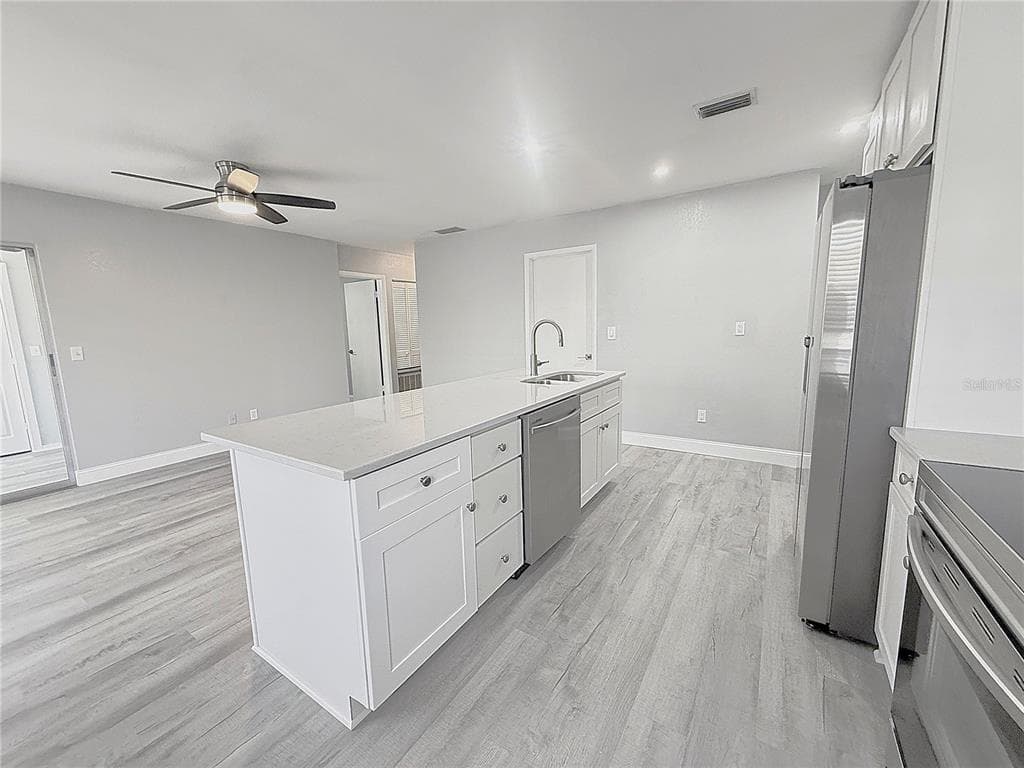 1231 ILLINOIS AVENUE # 1, PALM HARBOR, FL 34683 — zdjęcie 2