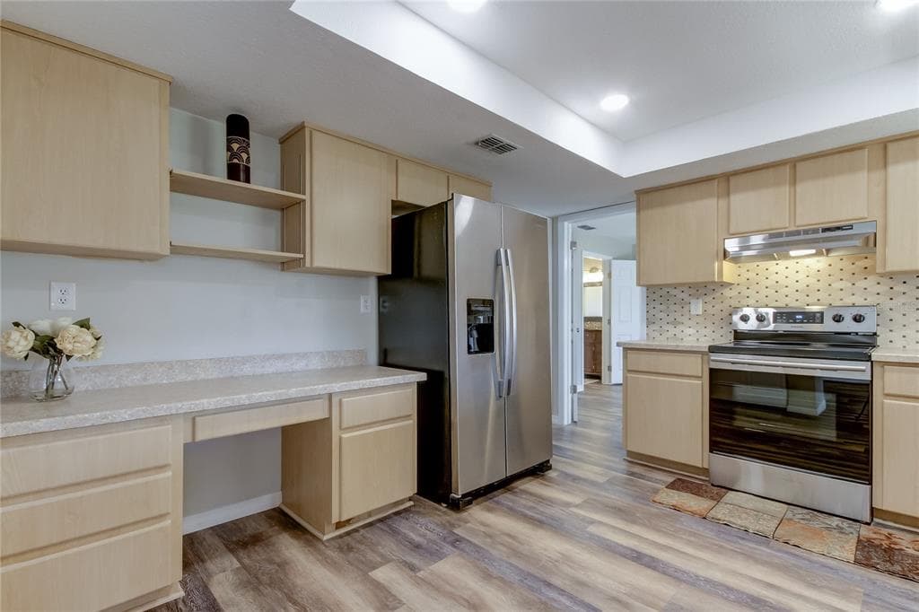 7926 FOXWOOD DRIVE, NEW PORT RICHEY, FL 34653 — zdjęcie 5