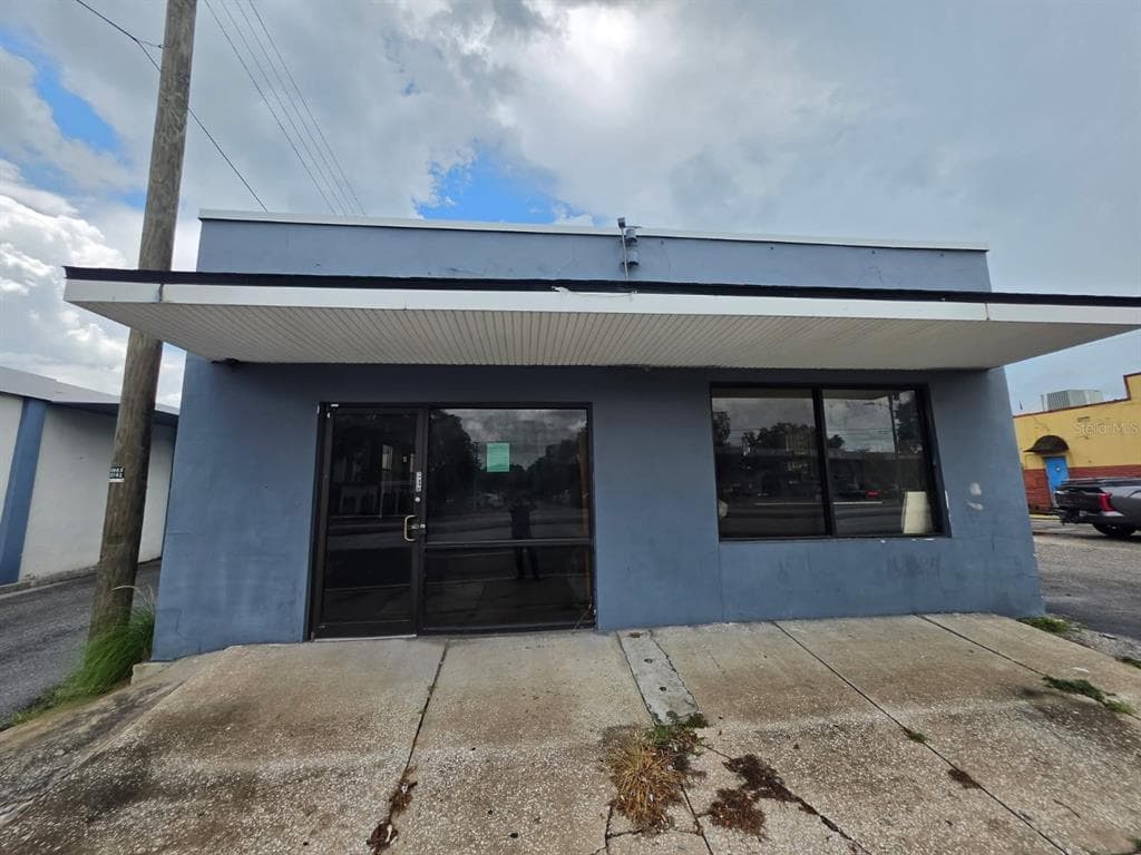 1942 E HILLSBOROUGH AVENUE, TAMPA, FL 33610 — zdjęcie 5