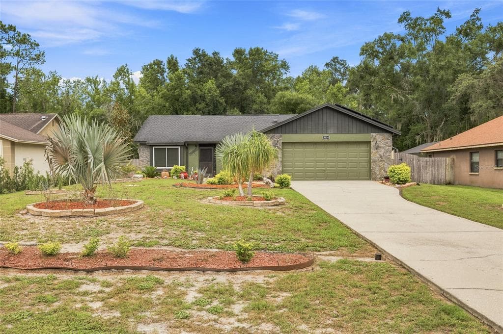 5016 SWALLOW DRIVE, LAND O LAKES, FL 34639