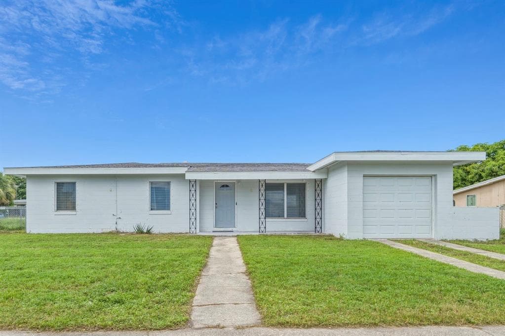 21928 BEVERLY AVENUE, PORT CHARLOTTE, FL 33952