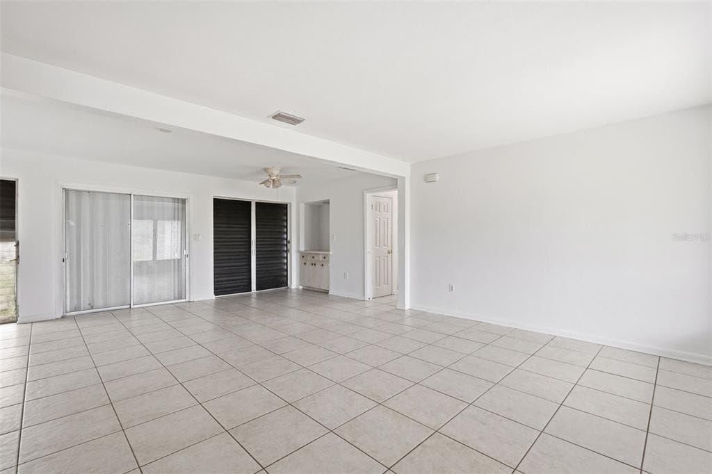 21928 BEVERLY AVENUE, PORT CHARLOTTE, FL 33952 — zdjęcie 5