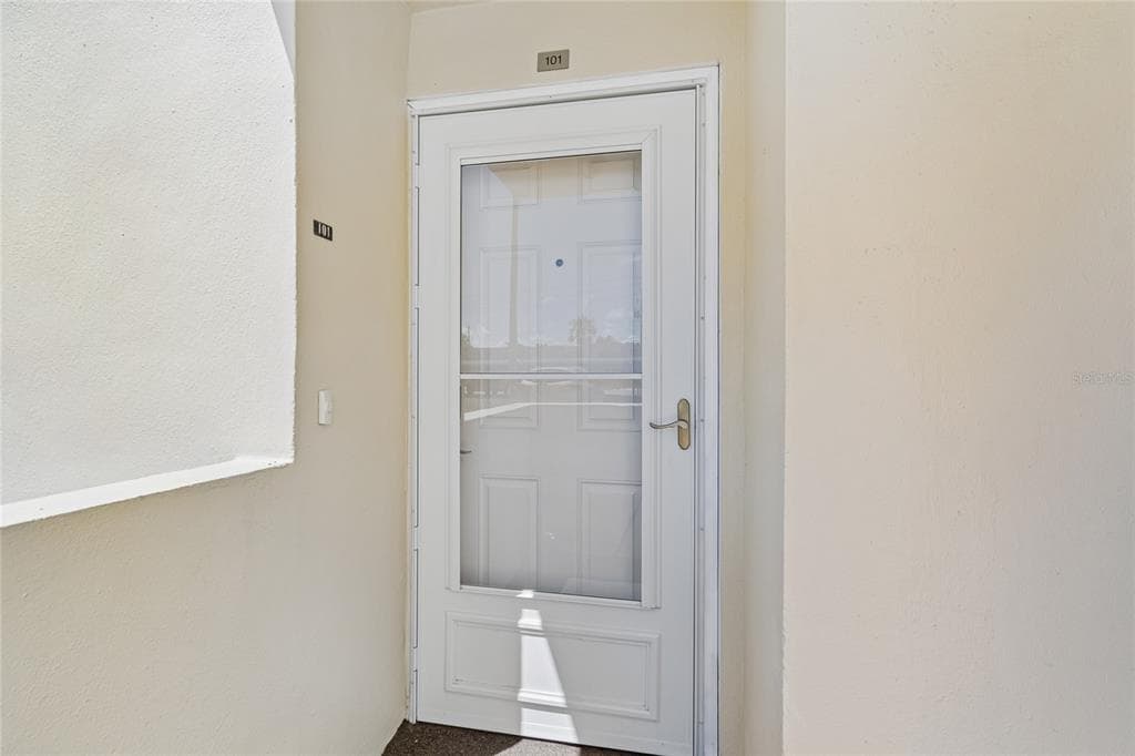 4575 COVE CIRCLE # 101, ST PETERSBURG, FL 33708 — zdjęcie 3