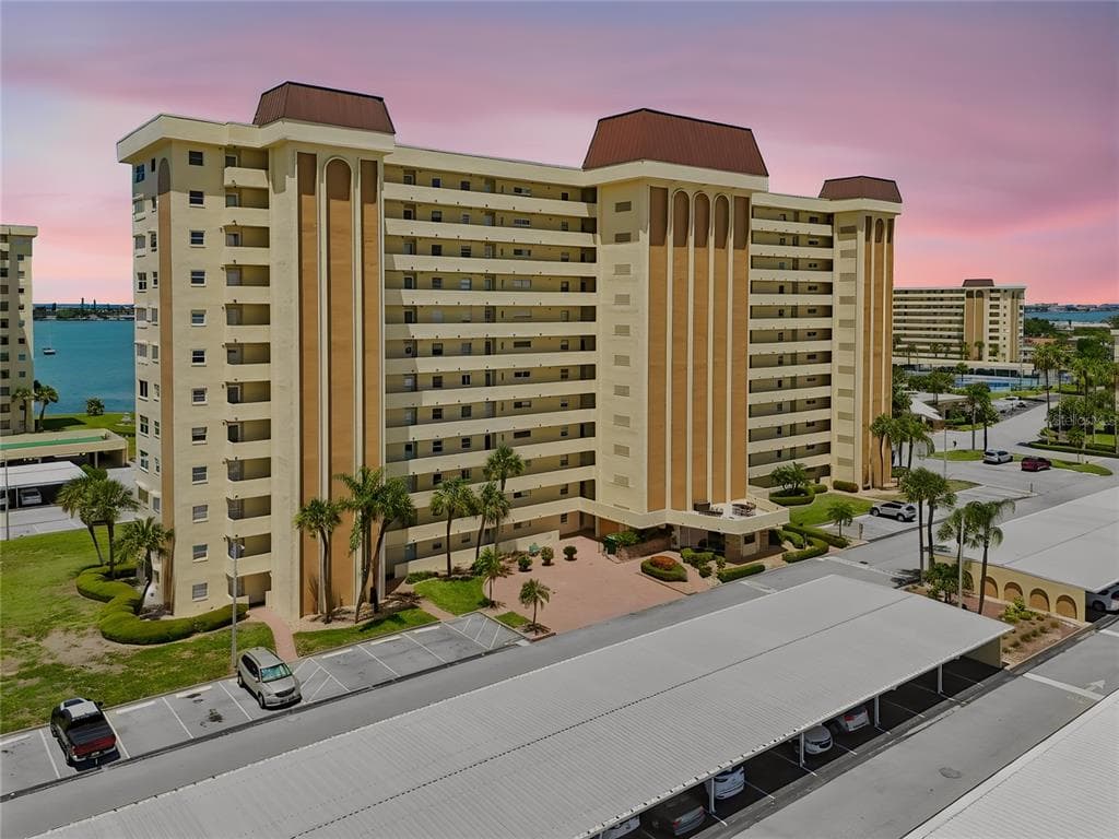 4575 COVE CIRCLE # 101, ST PETERSBURG, FL 33708