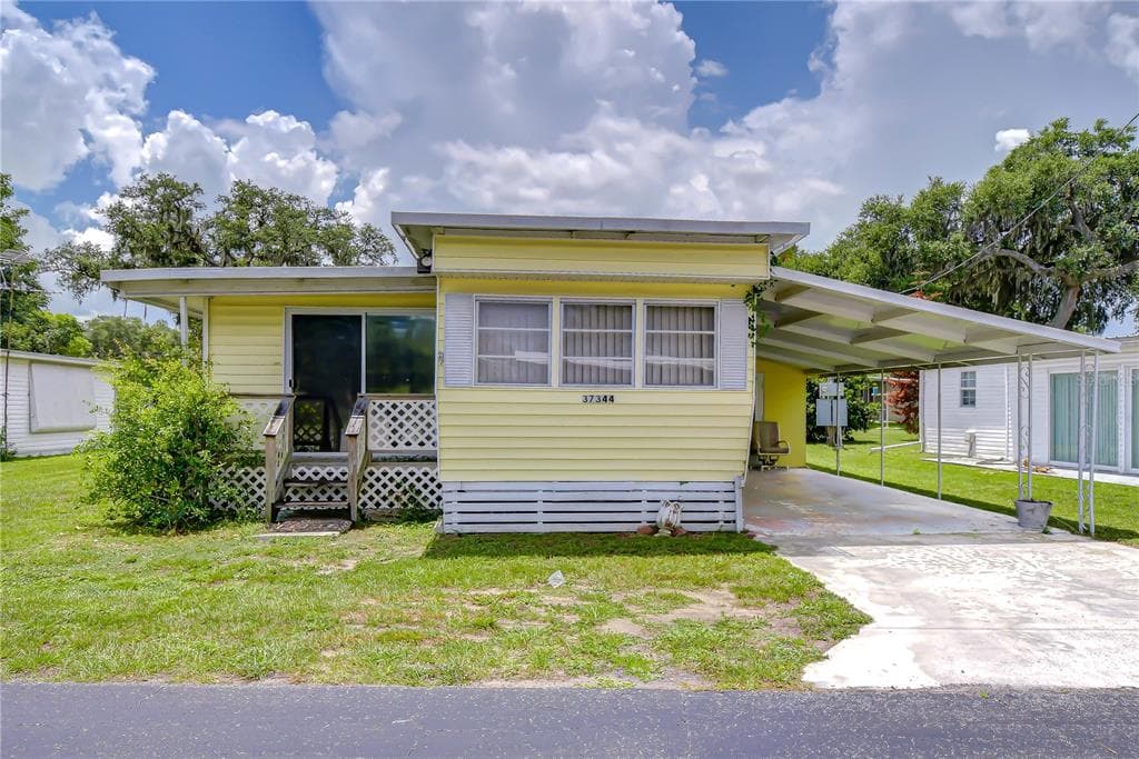 37344 HAMMOND DRIVE, ZEPHYRHILLS, FL 33541