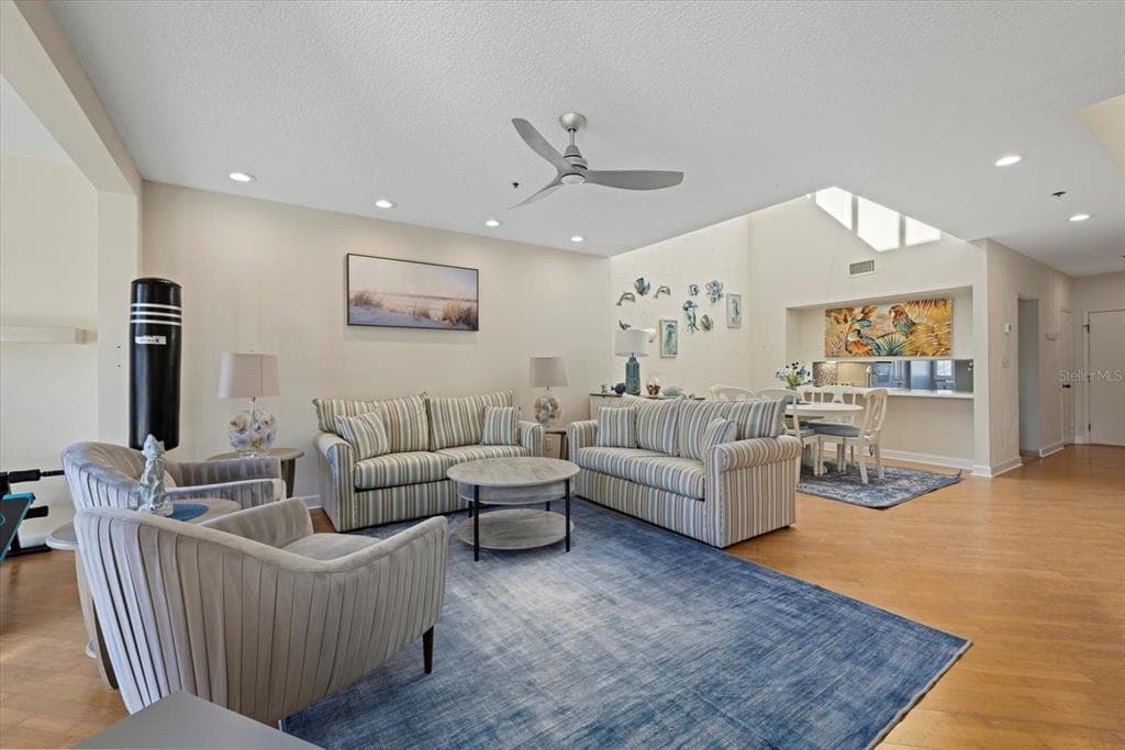 1928 HARBOURSIDE DRIVE # 1402, LONGBOAT KEY, FL 34228 — zdjęcie 2