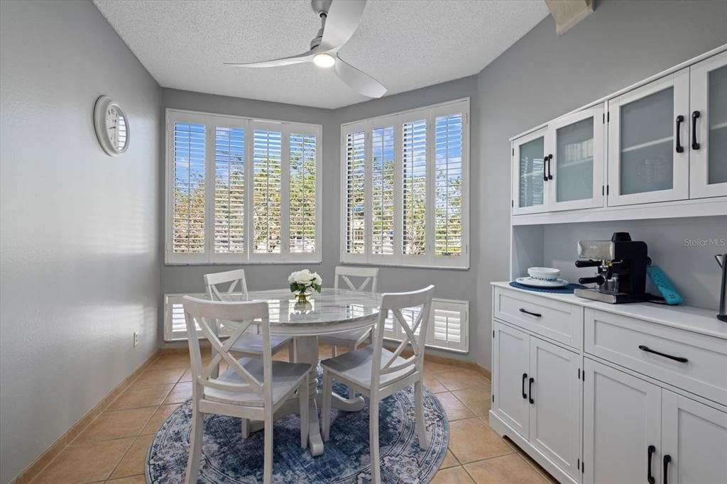 1928 HARBOURSIDE DRIVE # 1402, LONGBOAT KEY, FL 34228 — zdjęcie 3