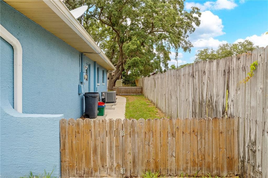 9063 PEMBERTON STREET, SPRING HILL, FL 34608 — zdjęcie 3