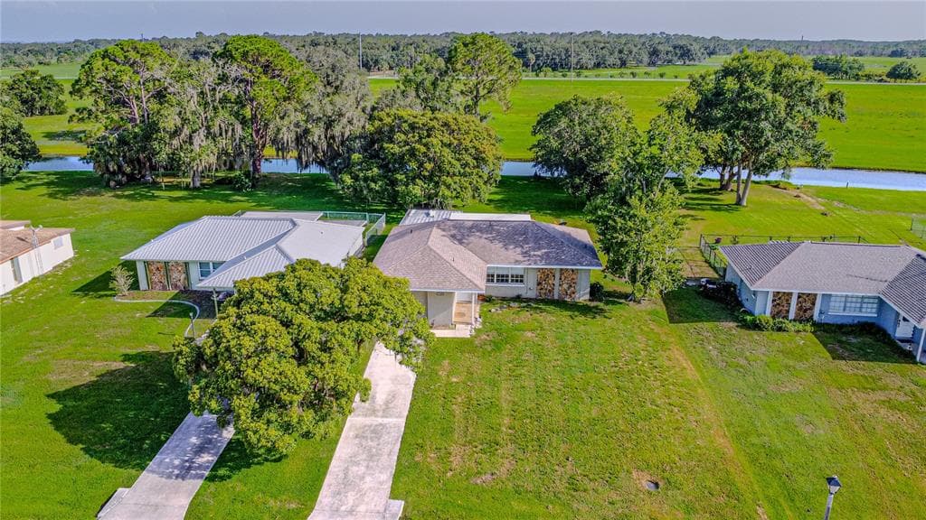 7208 HONEYSUCKLE DRIVE, SEBRING, FL 33876