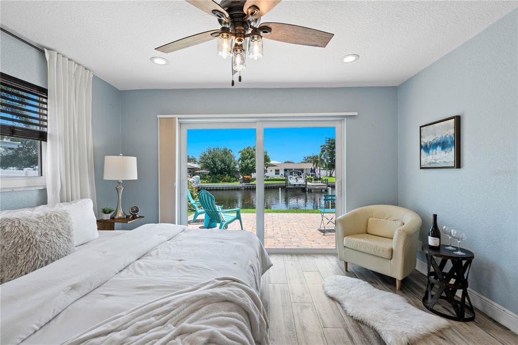 4425 13TH WAY NE, ST PETERSBURG, FL 33703 — zdjęcie 4