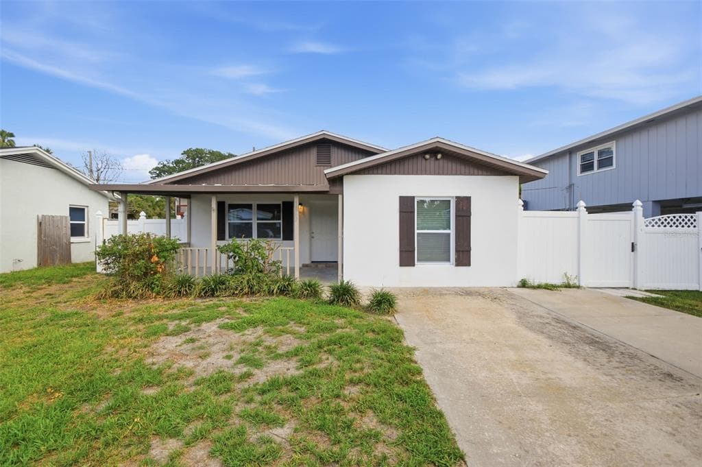 1842 SHORE ACRES BOULEVARD NE, ST PETERSBURG, FL 33703 — zdjęcie 5