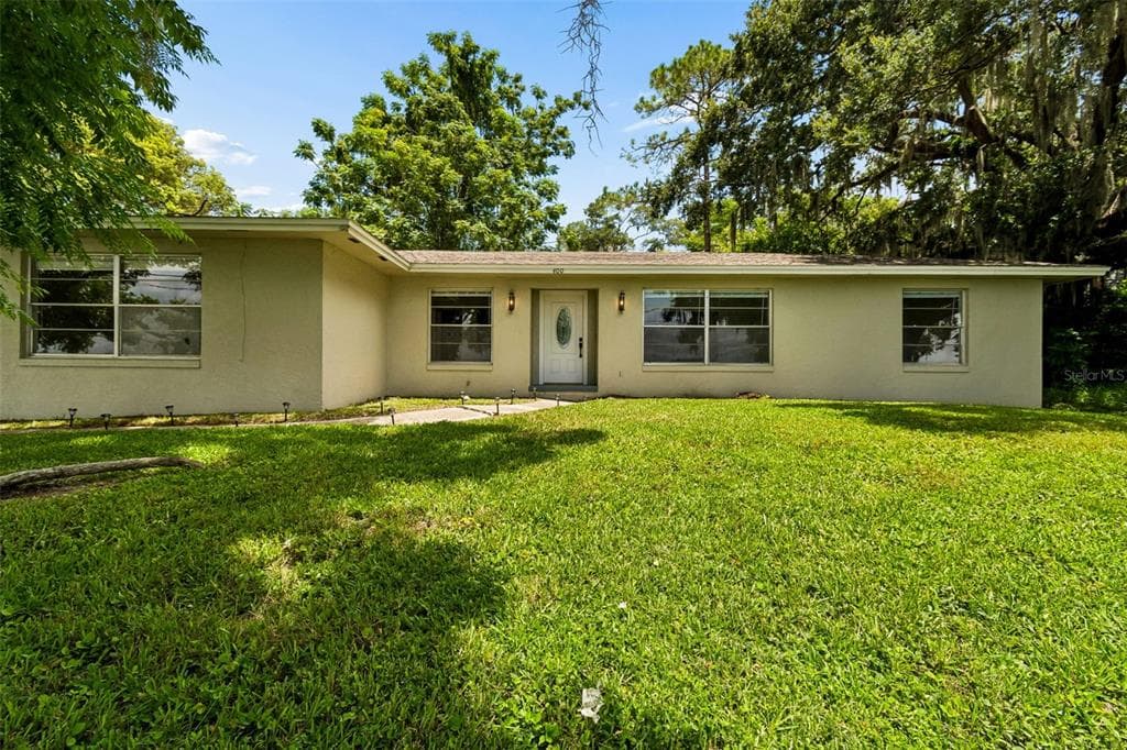 400 E SILVER STAR ROAD, OCOEE, FL 34761