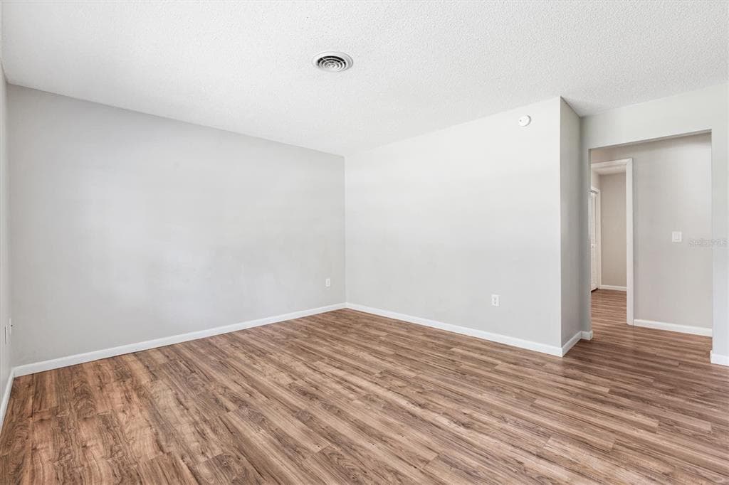 603 MILRAY DRIVE, WILDWOOD, FL 34785 — zdjęcie 4