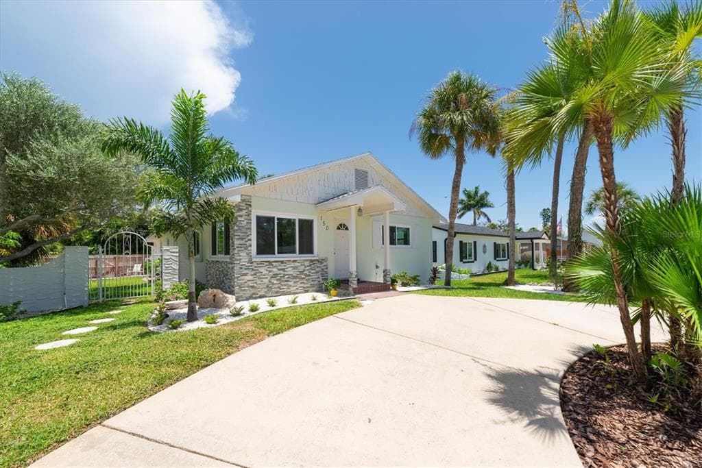 150 42ND AVENUE, ST PETE BEACH, FL 33706