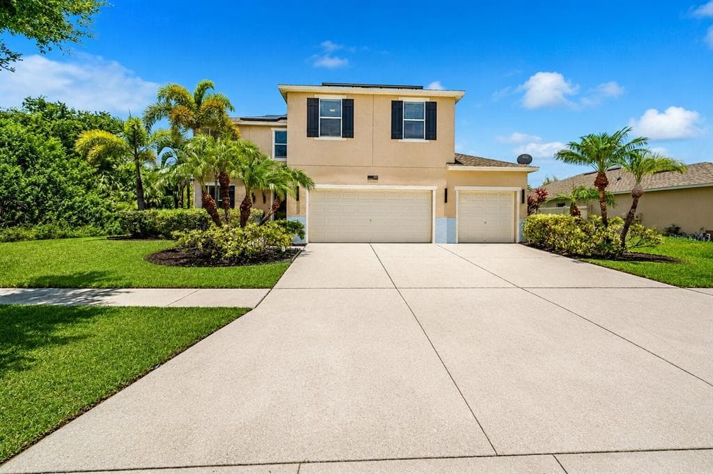 112 SLIPPER KEY ROAD, APOLLO BEACH, FL 33572