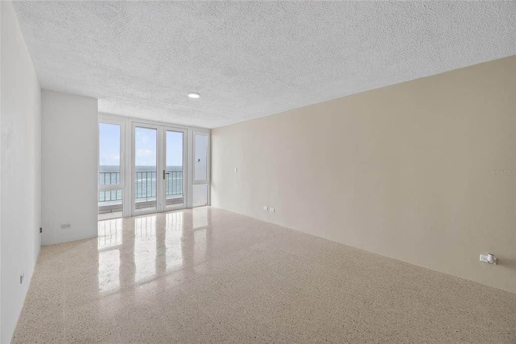 3409 AVE. ISLA VERDE # 704, CAROLINA, PR 00979 — zdjęcie 2