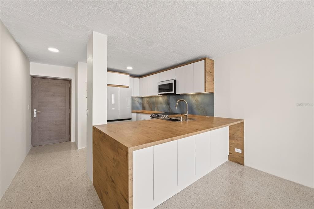 3409 AVE. ISLA VERDE # 704, CAROLINA, PR 00979 — zdjęcie 4