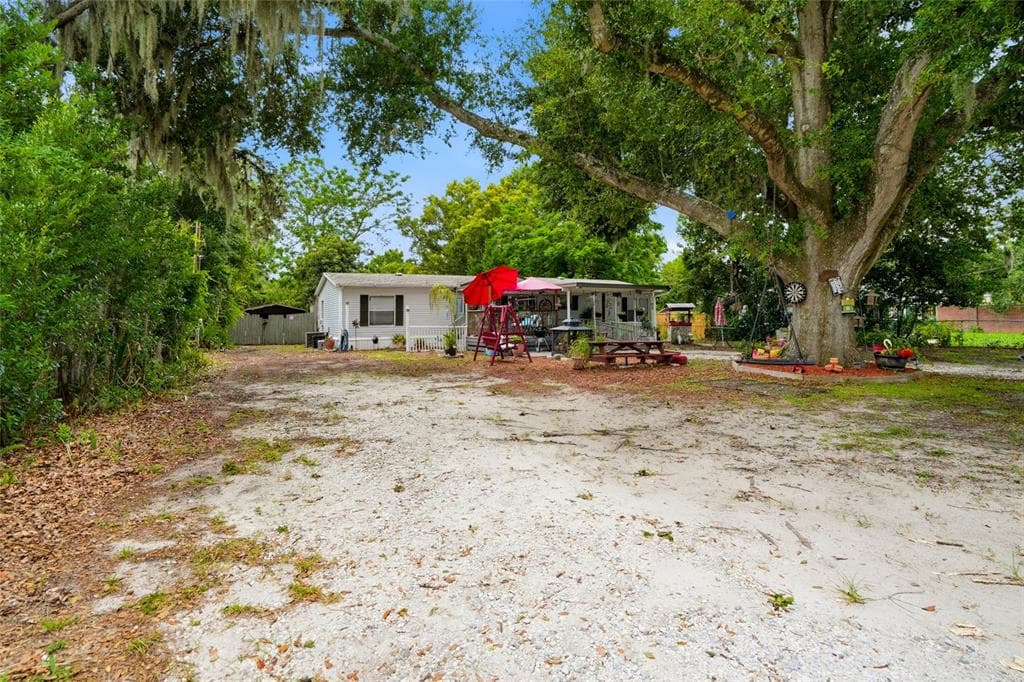 29514 BENJAMIN DRIVE, WESLEY CHAPEL, FL 33543 — zdjęcie 2