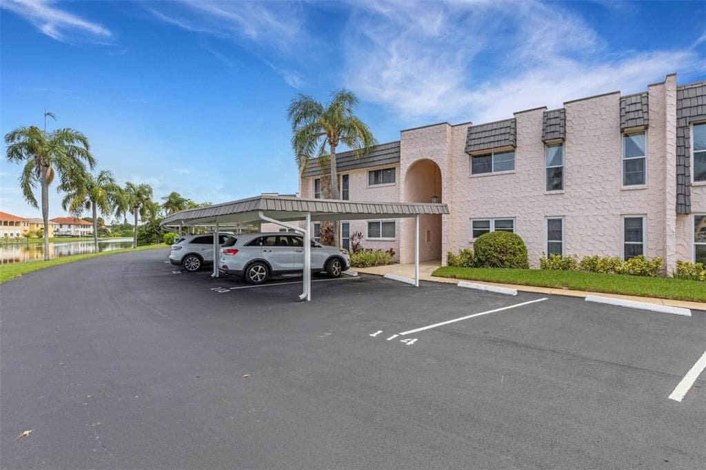 114 FERNWOOD CIRCLE # 114, SEMINOLE, FL 33777 — zdjęcie 4