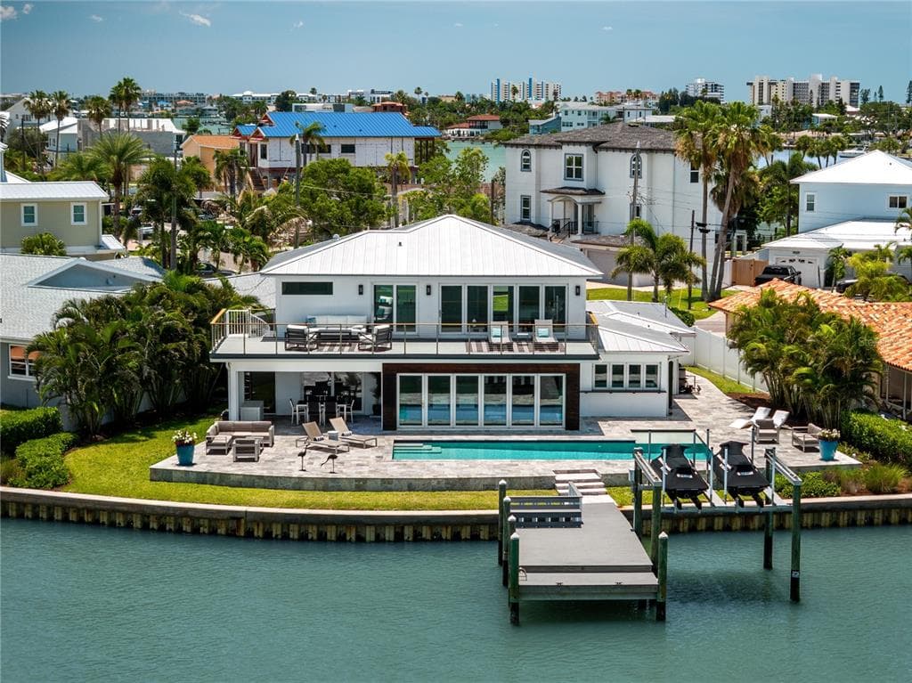 16117 4TH STREET E, REDINGTON BEACH, FL 33708 — zdjęcie 4