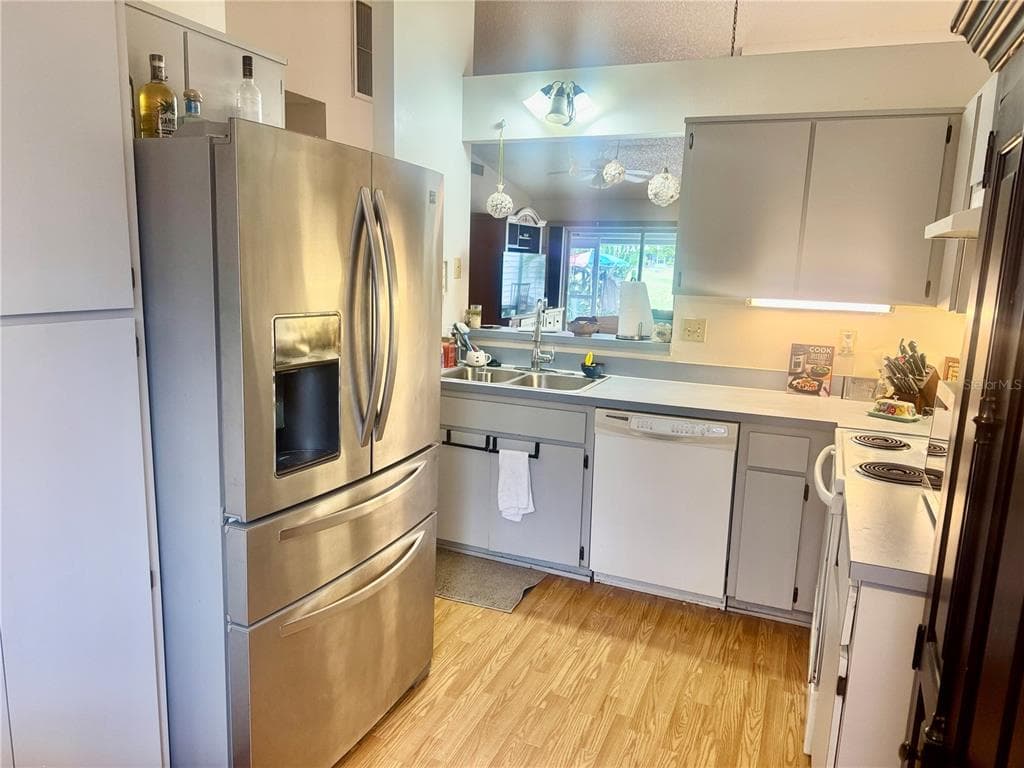 3121 BEECHER DRIVE E # D, PALM HARBOR, FL 34683 — zdjęcie 5