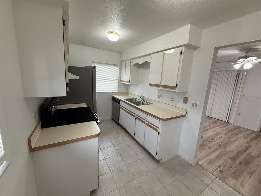24540 HARBORVIEW ROAD # F2, PORT CHARLOTTE, FL 33980 — zdjęcie 3